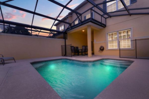 4 Bedrooms - 3 Bathrooms - Paradise Palms 8955 CP, Orlando